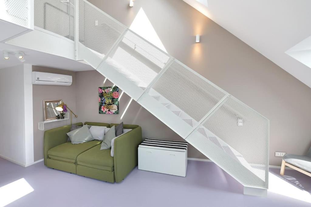 Apartment Julius 26 - Duplex 5 Mins To Center